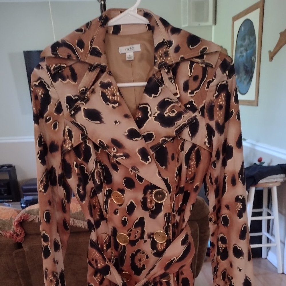 Cash'e Leopard Double-Breasted Trench Coat, SIZE S